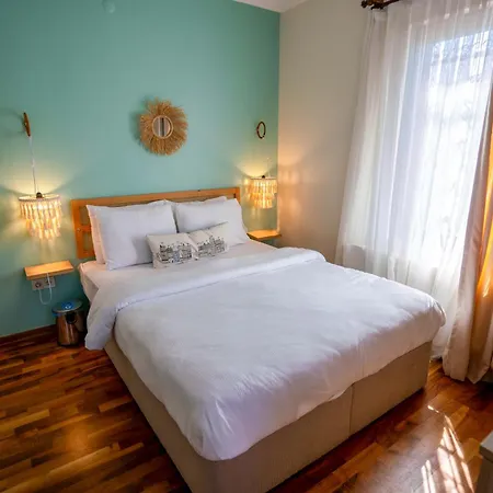 Hotel Cunda Sir *